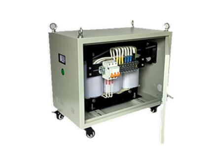 三相變壓器中有哪些保護裝置？